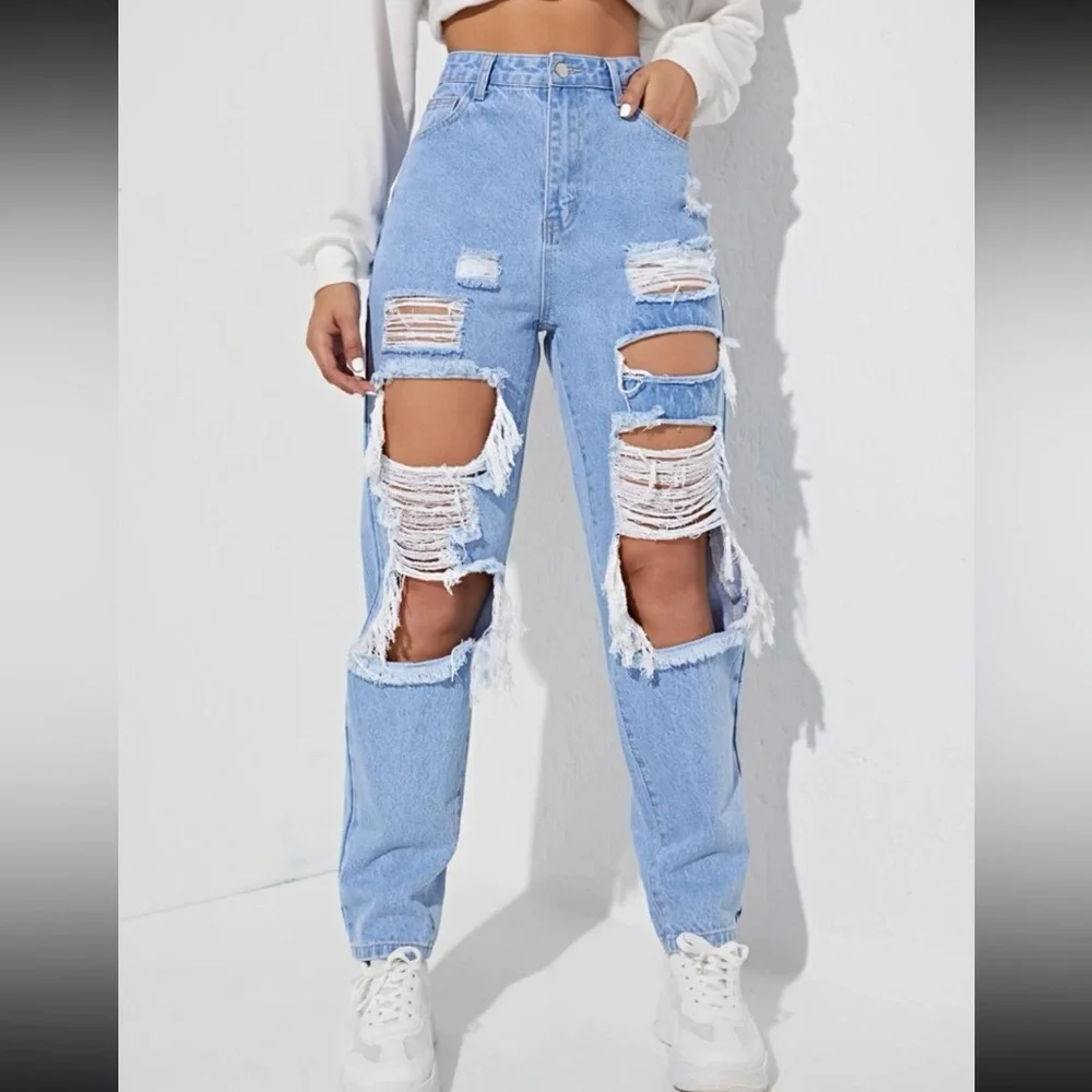 Jeans - Picture 1 of 12